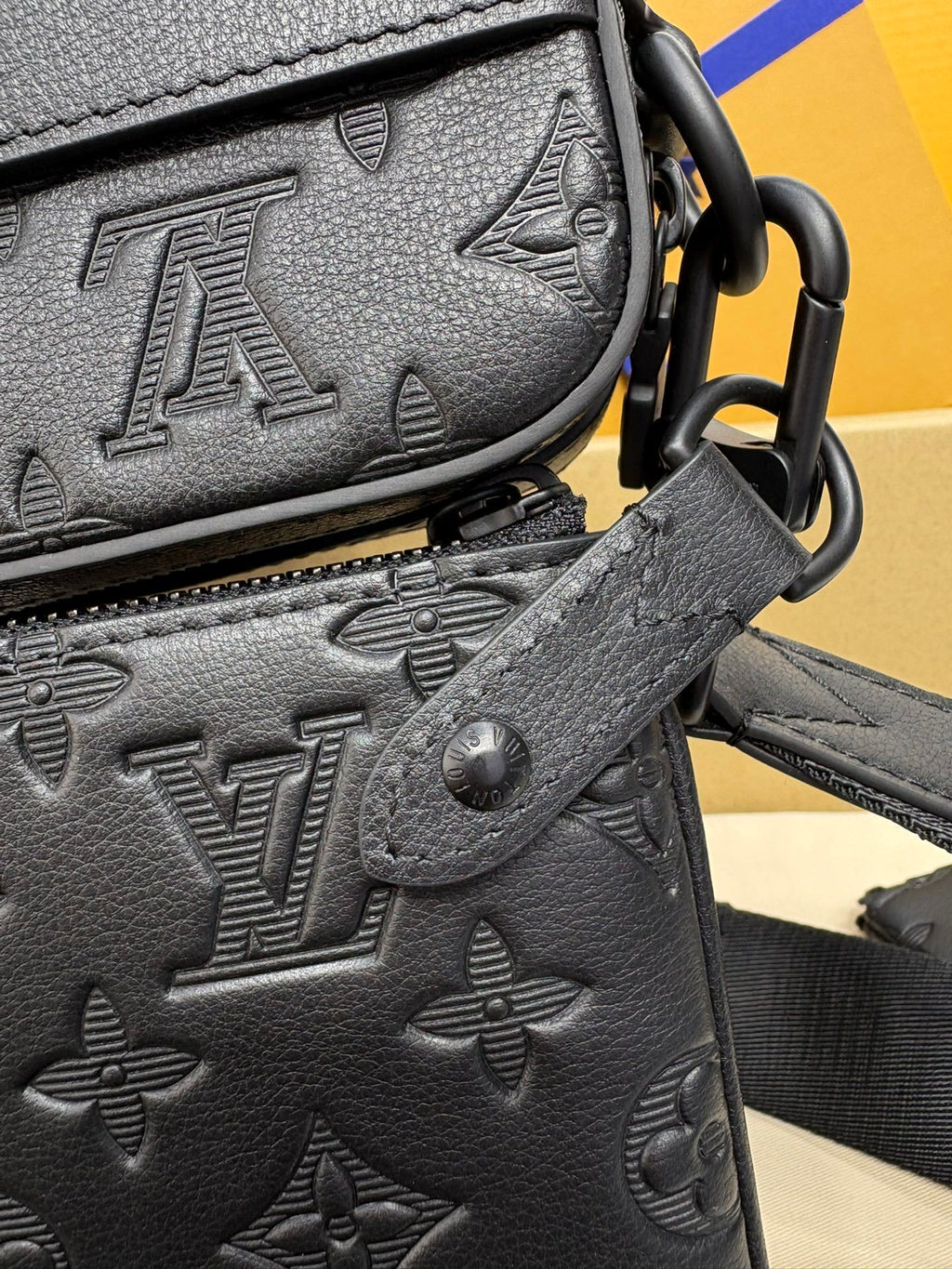 Louis Vuitton Trio Messenger Bag