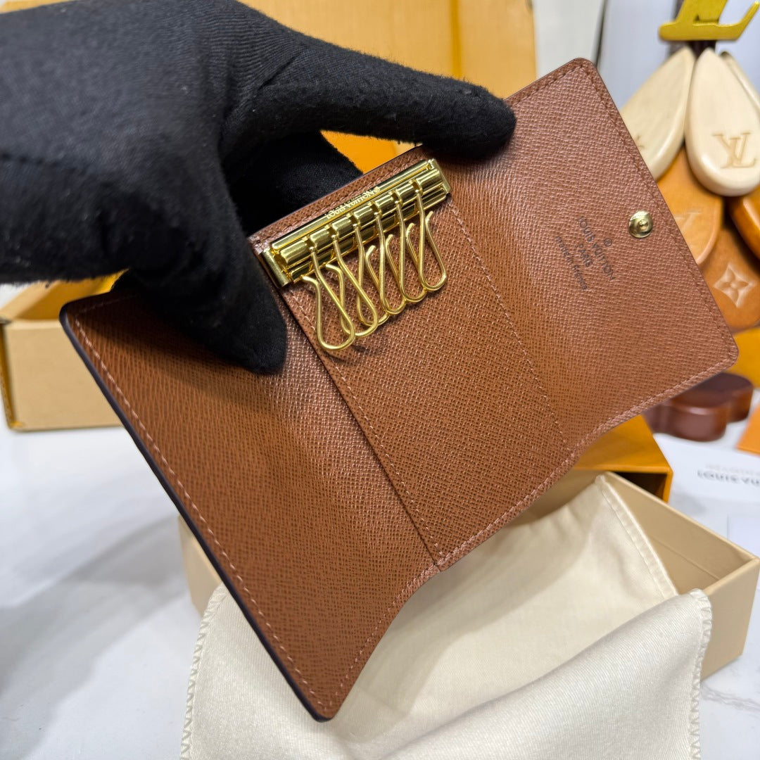 Louis Vuitton 6 Key Holder