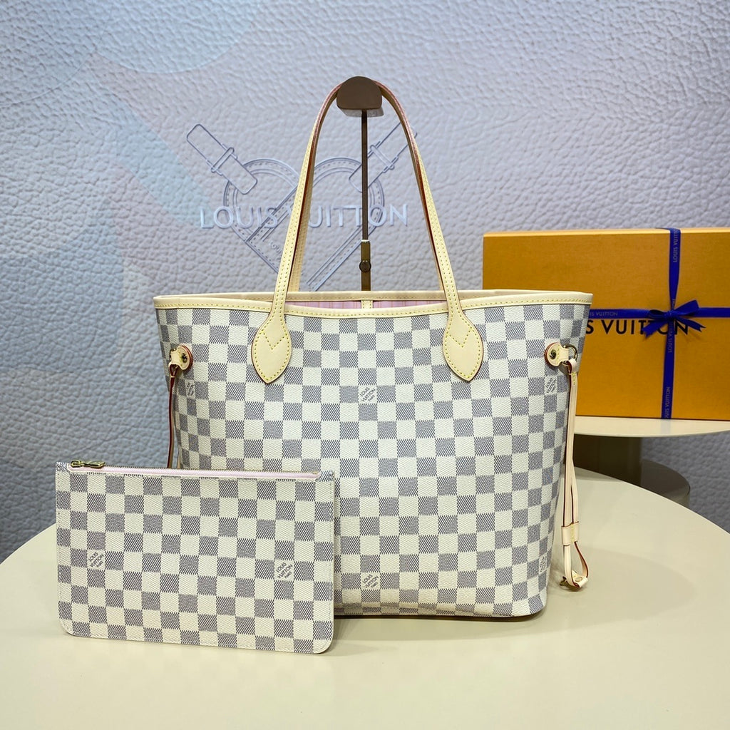 Louis Vuitton Neverfull MM Tote Bag