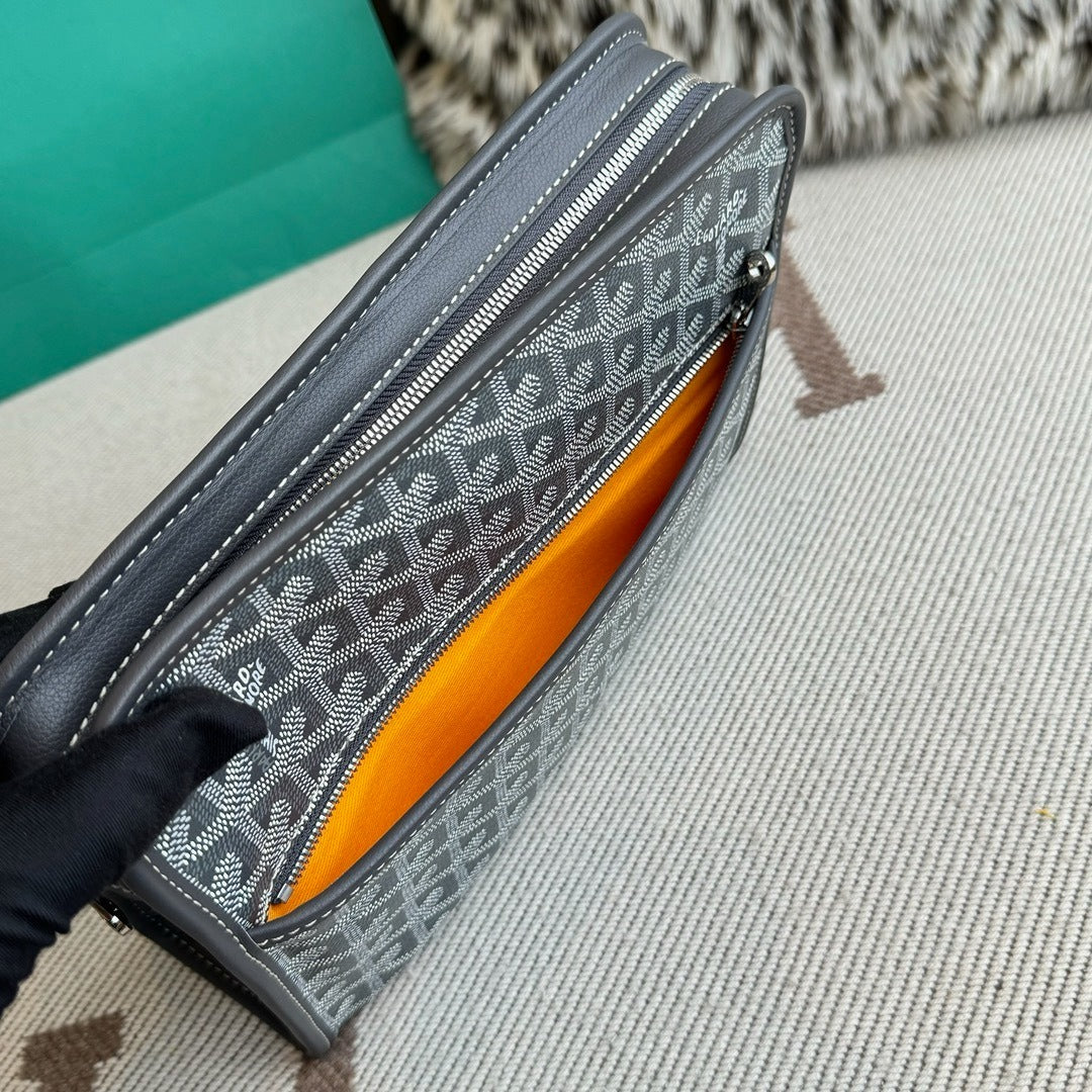 Goyard Jouvence Toiletry Pouch MM