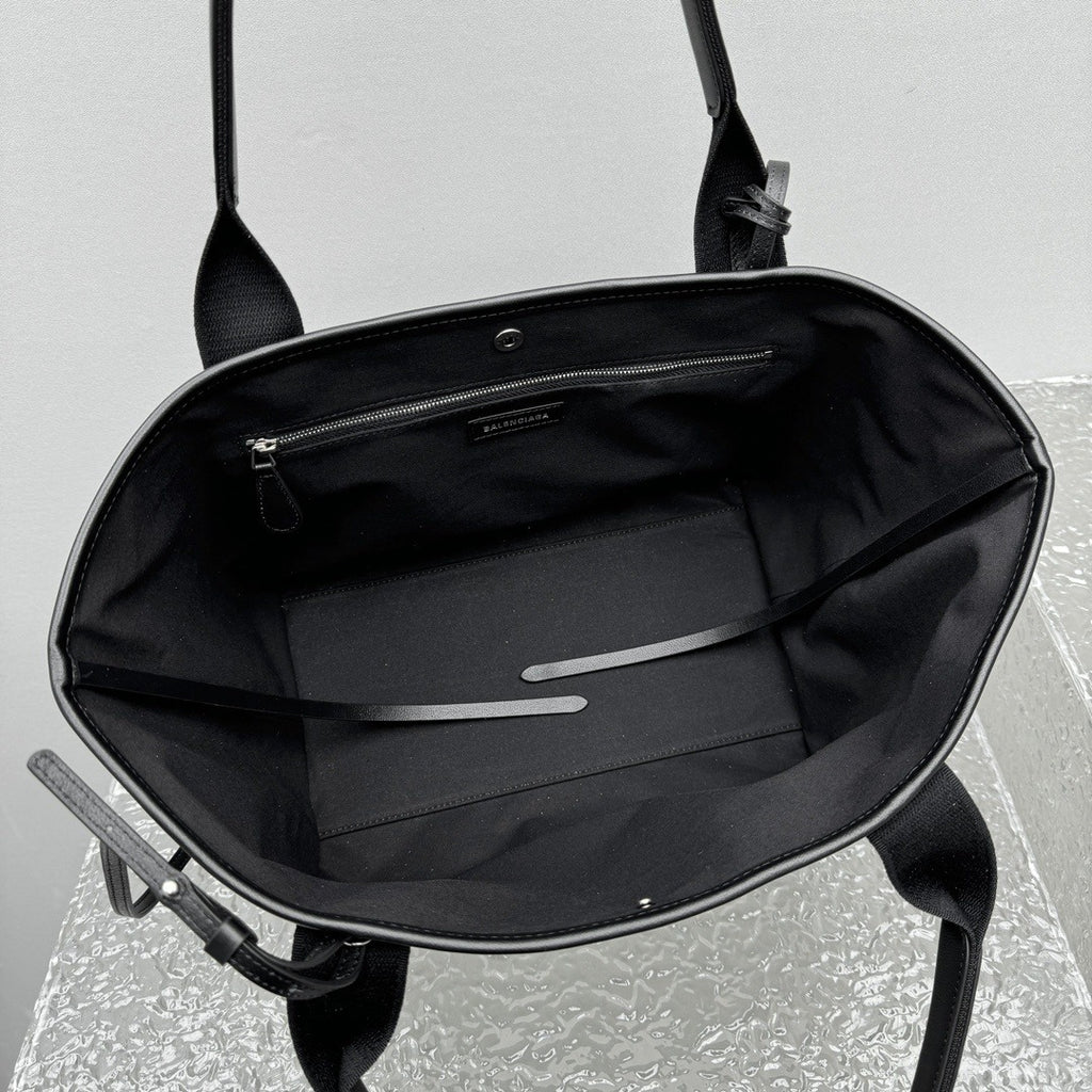 Balenciaga Biarritz Basket Bag