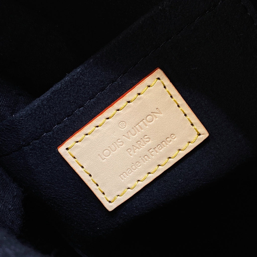 Louis Vuitton Duffle Handbag