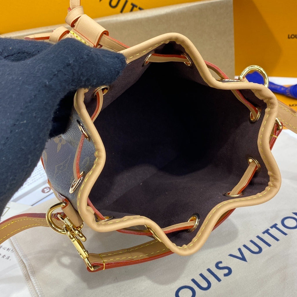 Louis Vuitton Mini Monogram Handbag