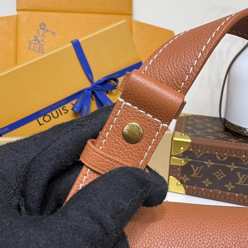 Louis Vuitton Low Key Messenger