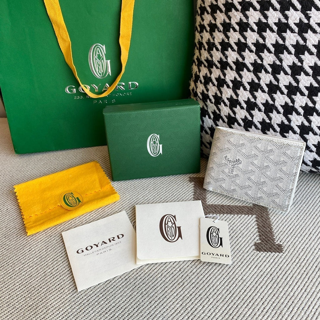 Goyard Classic Bi-Fold Wallet
