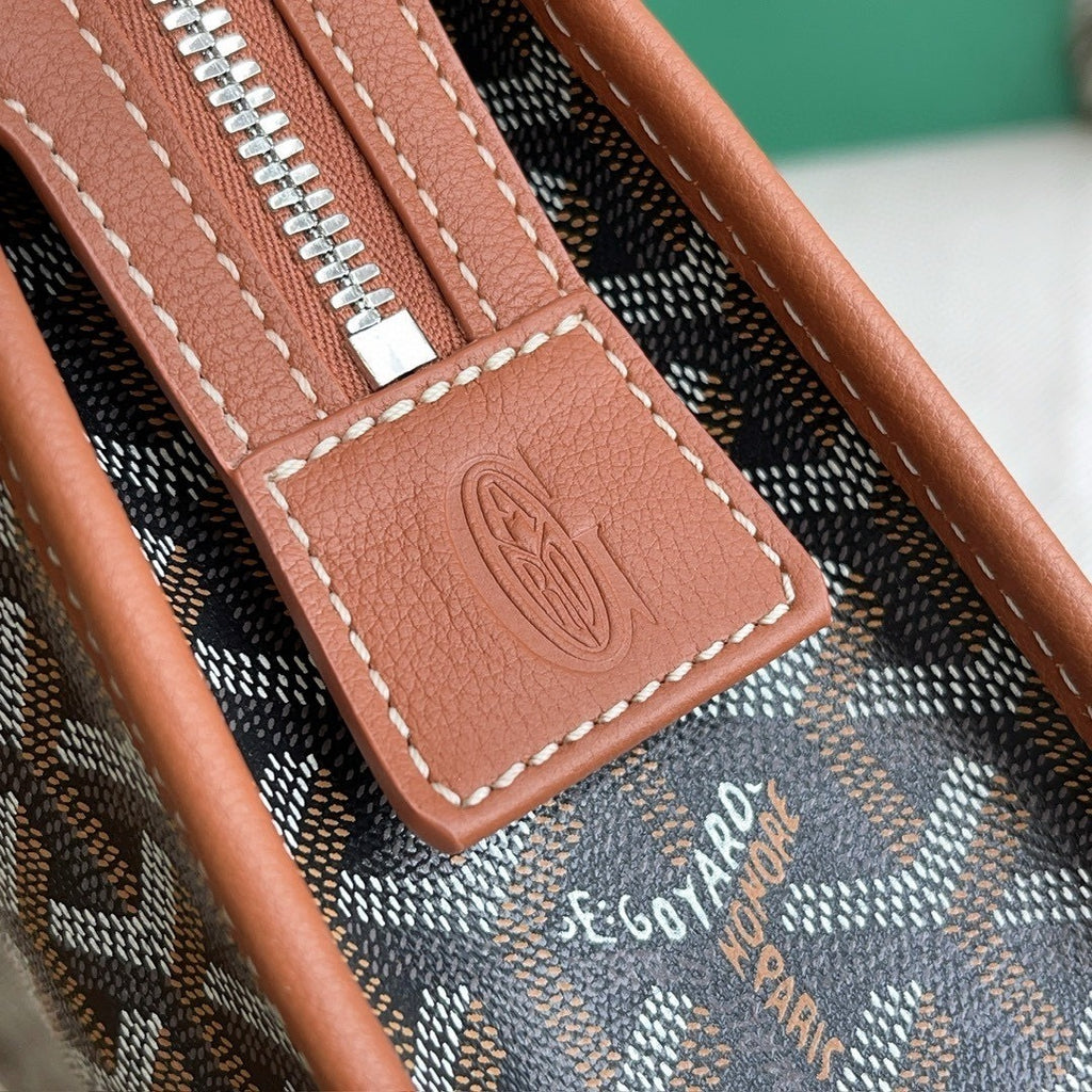 Goyard Custom Zip Toiletry Clutch Large 30 cm