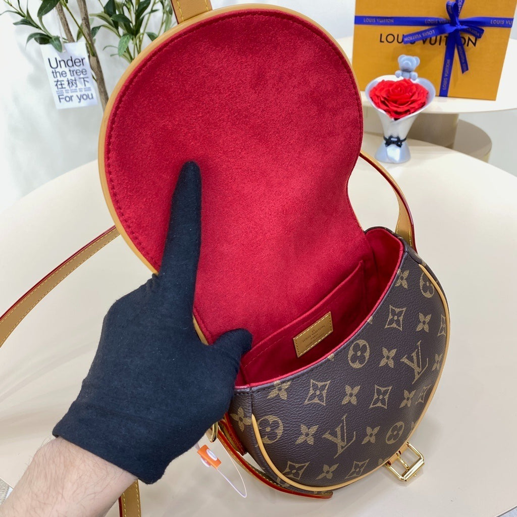 Louis Vuitton Tambourin Handbag