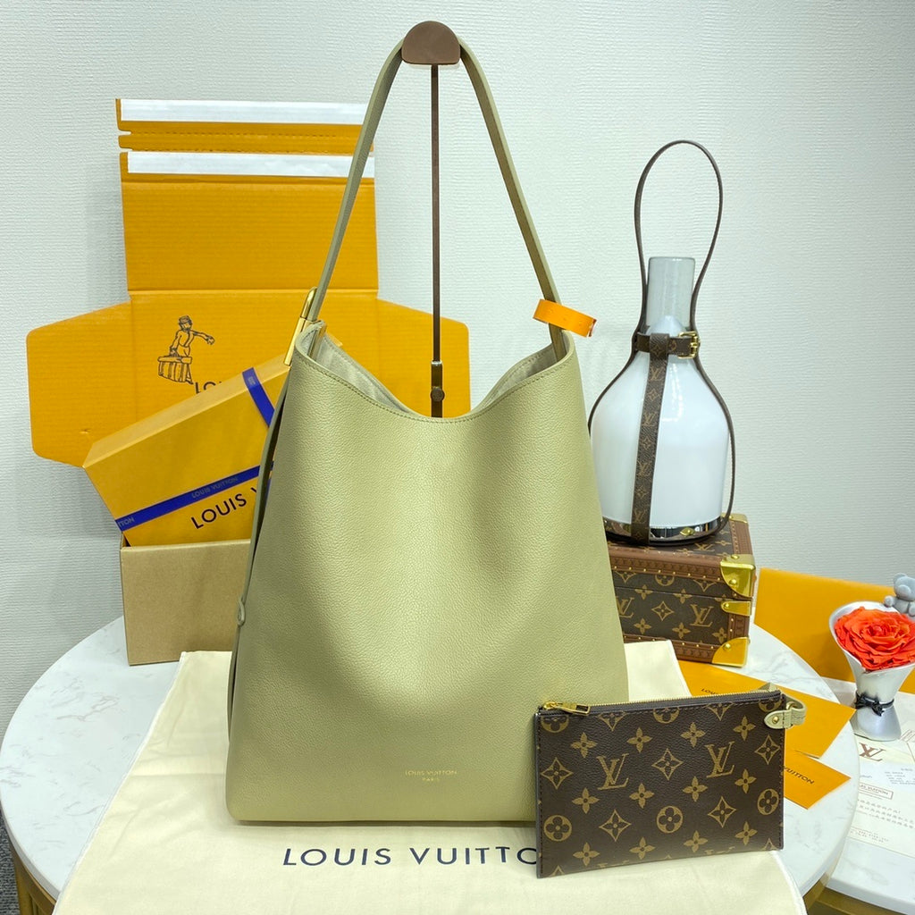 Louis Vuitton Low Key Hobo Medium