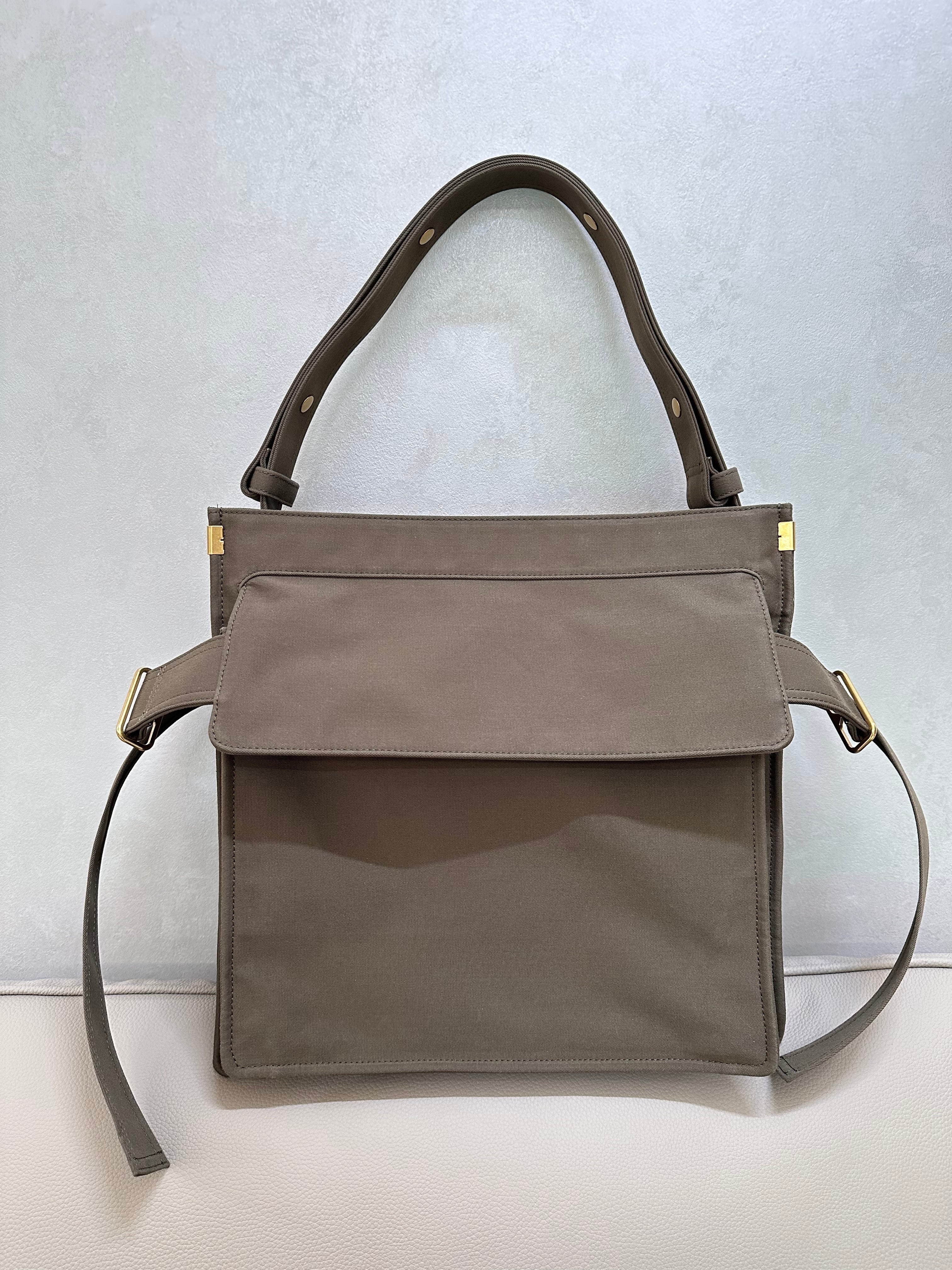 Burberry Trench Tote Bag