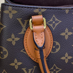 Louis Vuitton Opéra BB Handbag