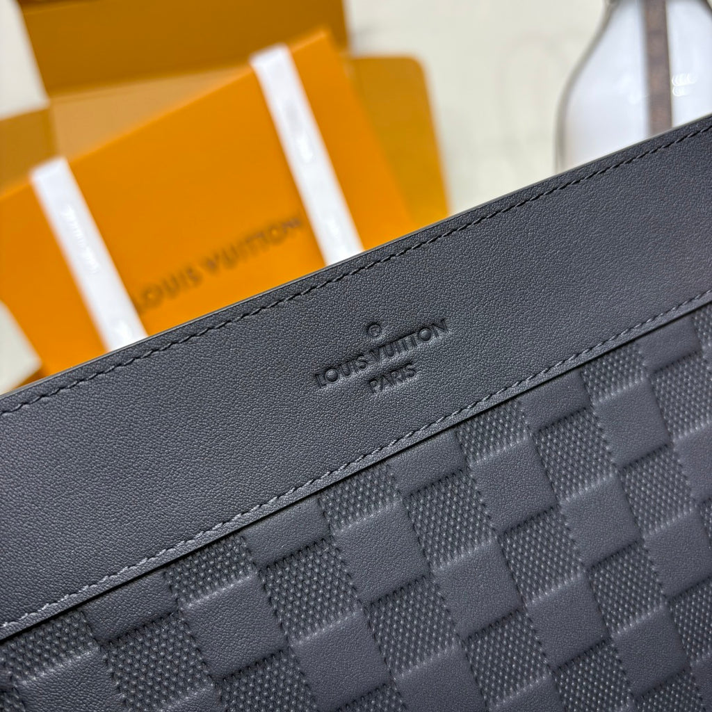 Louis Vuitton Standing Pouch