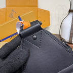Louis Vuitton Avenue Small Sling Bag