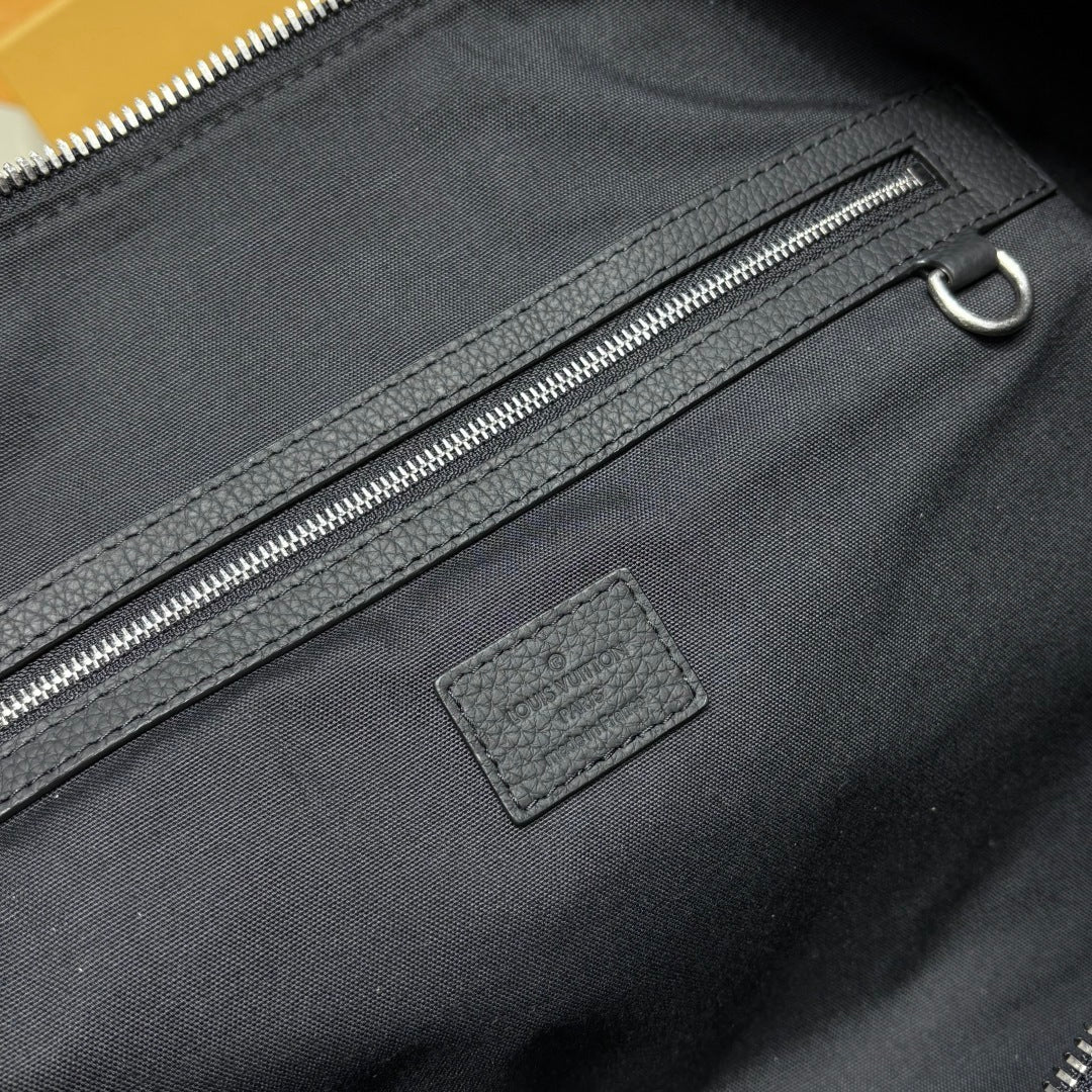 Louis Vuitton Keepall Bandoulière 50 Nautical