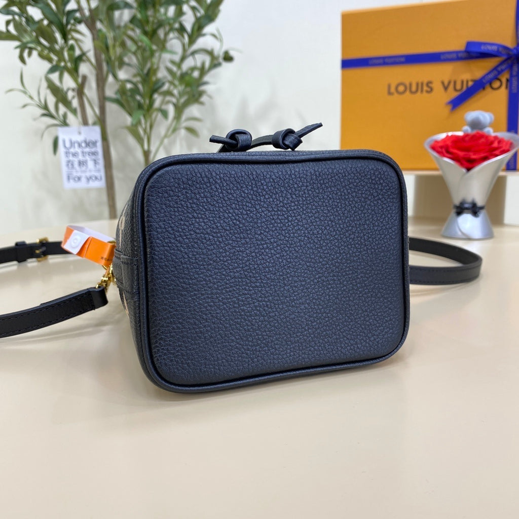 Louis Vuitton Nano Noé Summer Stardust