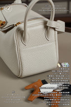 Hermès Lindy Mini 19