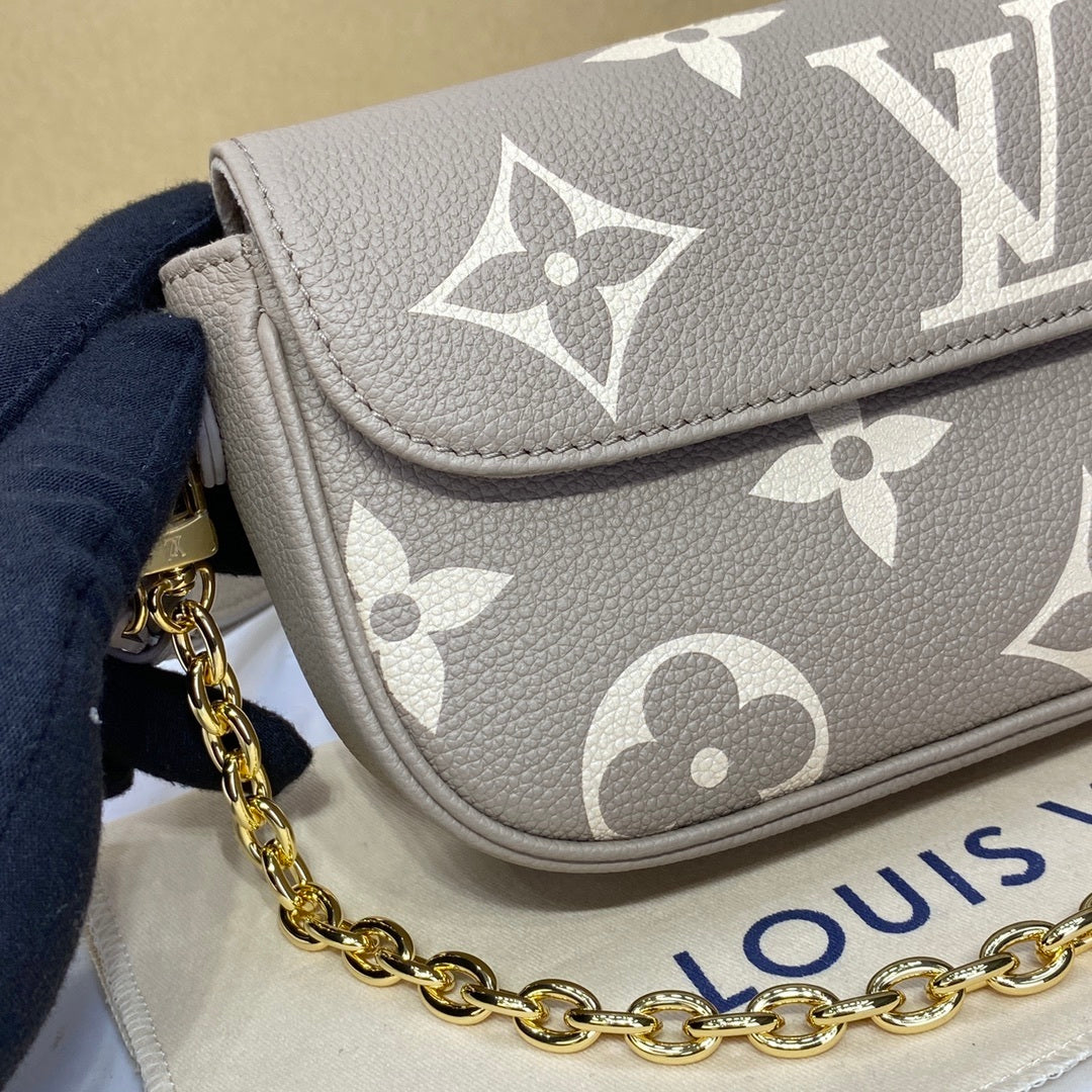 Louis Vuitton Wallet On Chain Ivy