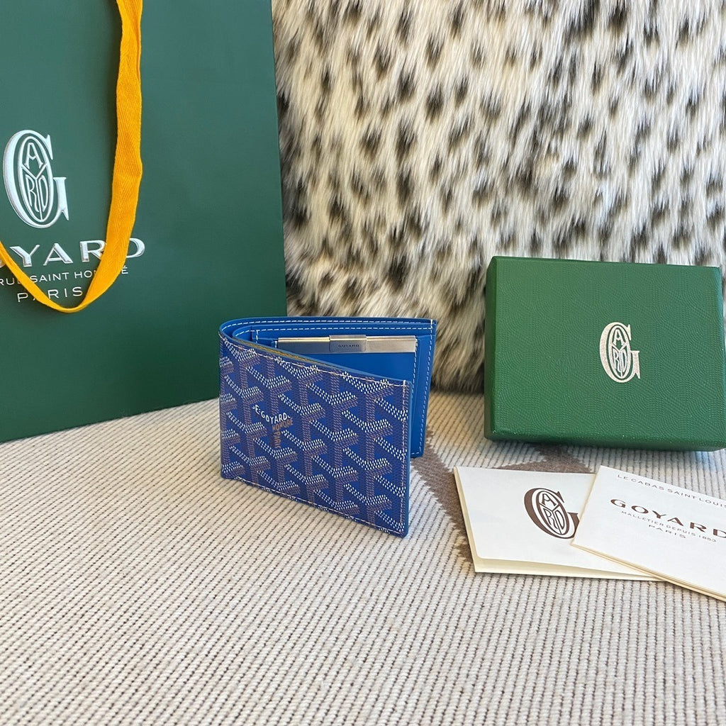 Goyard Bi-Fold Card Holder with Coin Pocket