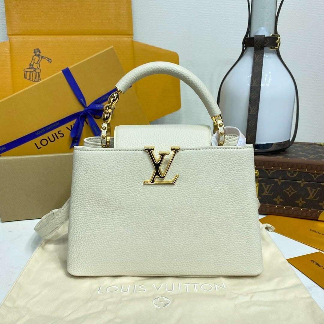 Louis Vuitton Capucines BB Handbag