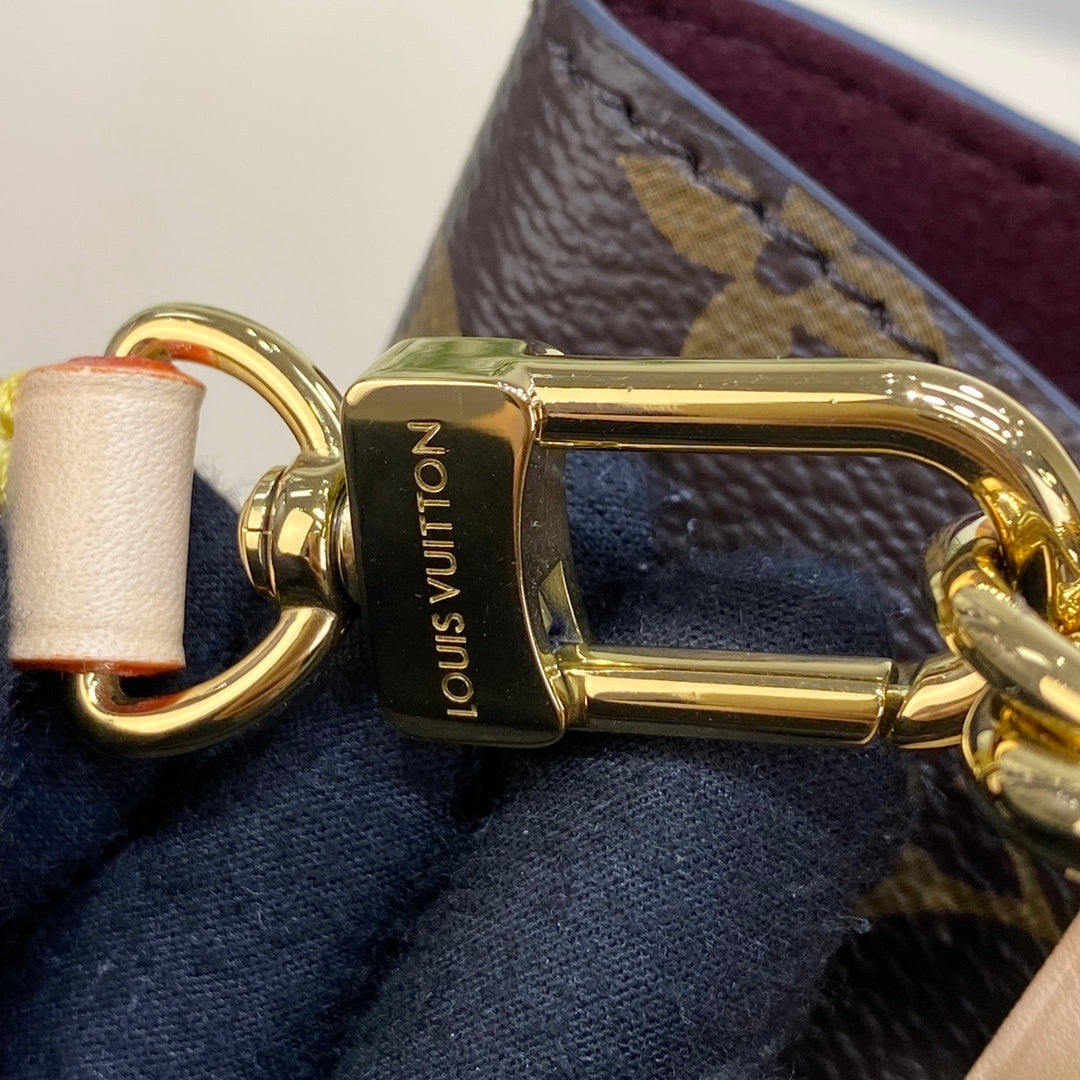 Louis Vuitton NéoNoé BB Backpack
