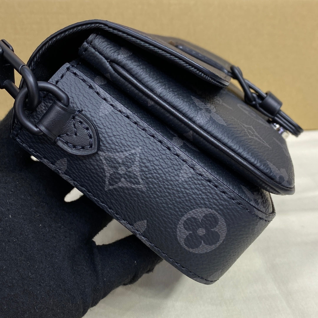 Louis Vuitton Montsouris Mini Handbag