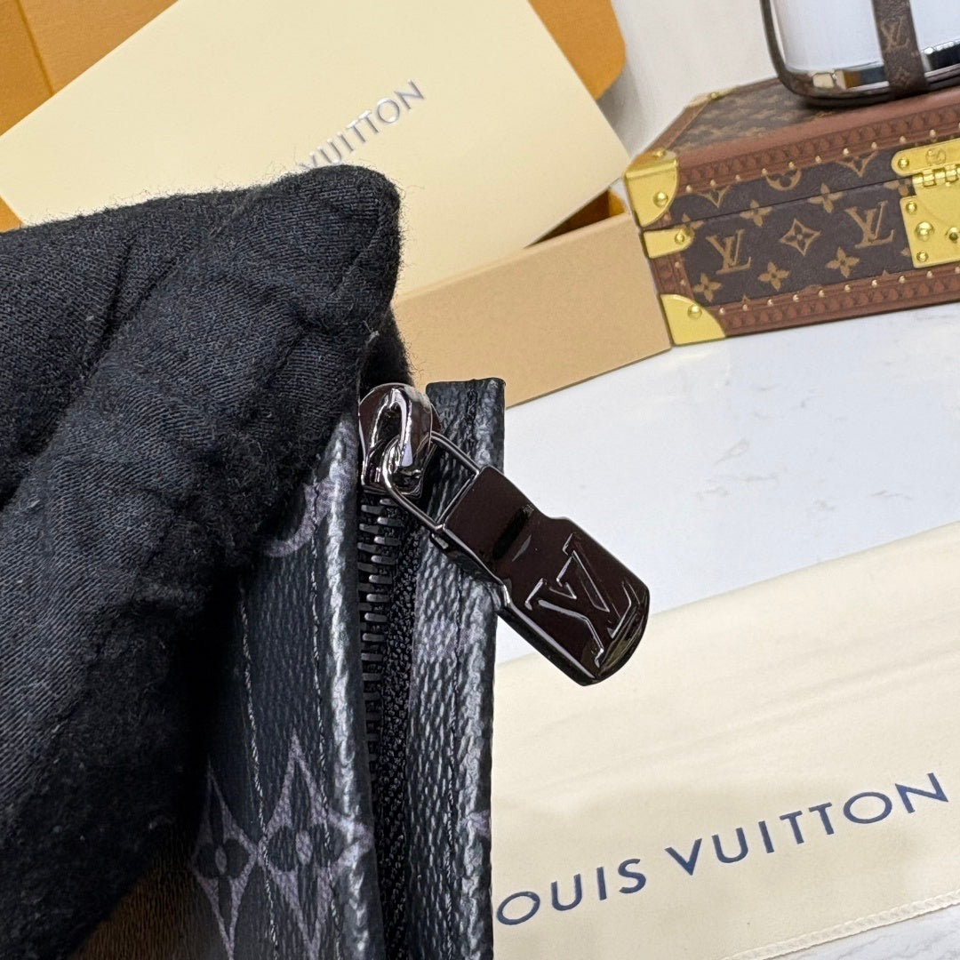 Louis Vuitton Pochette Voyage Medium Eclipse