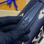 Louis Vuitton Pochette Métis Handbag