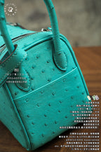 Hermès Lindy Mini 19