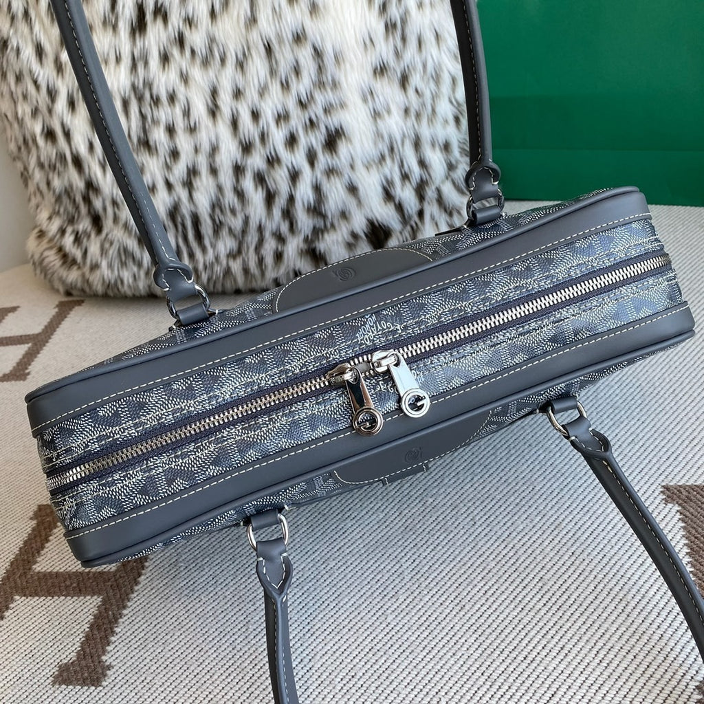 Goyard Vintage Baguette Bag