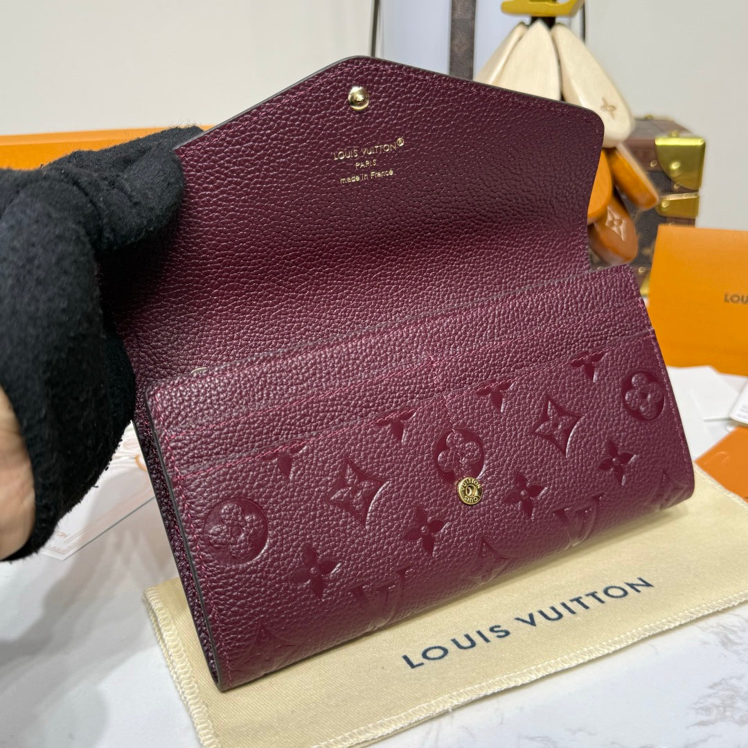 Louis Vuitton Sarah Wallet