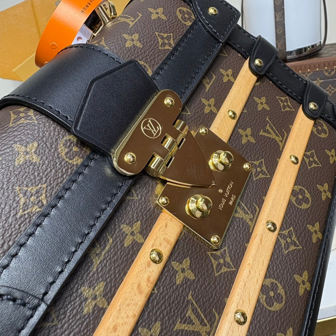 Louis Vuitton Trianon Small Handbag