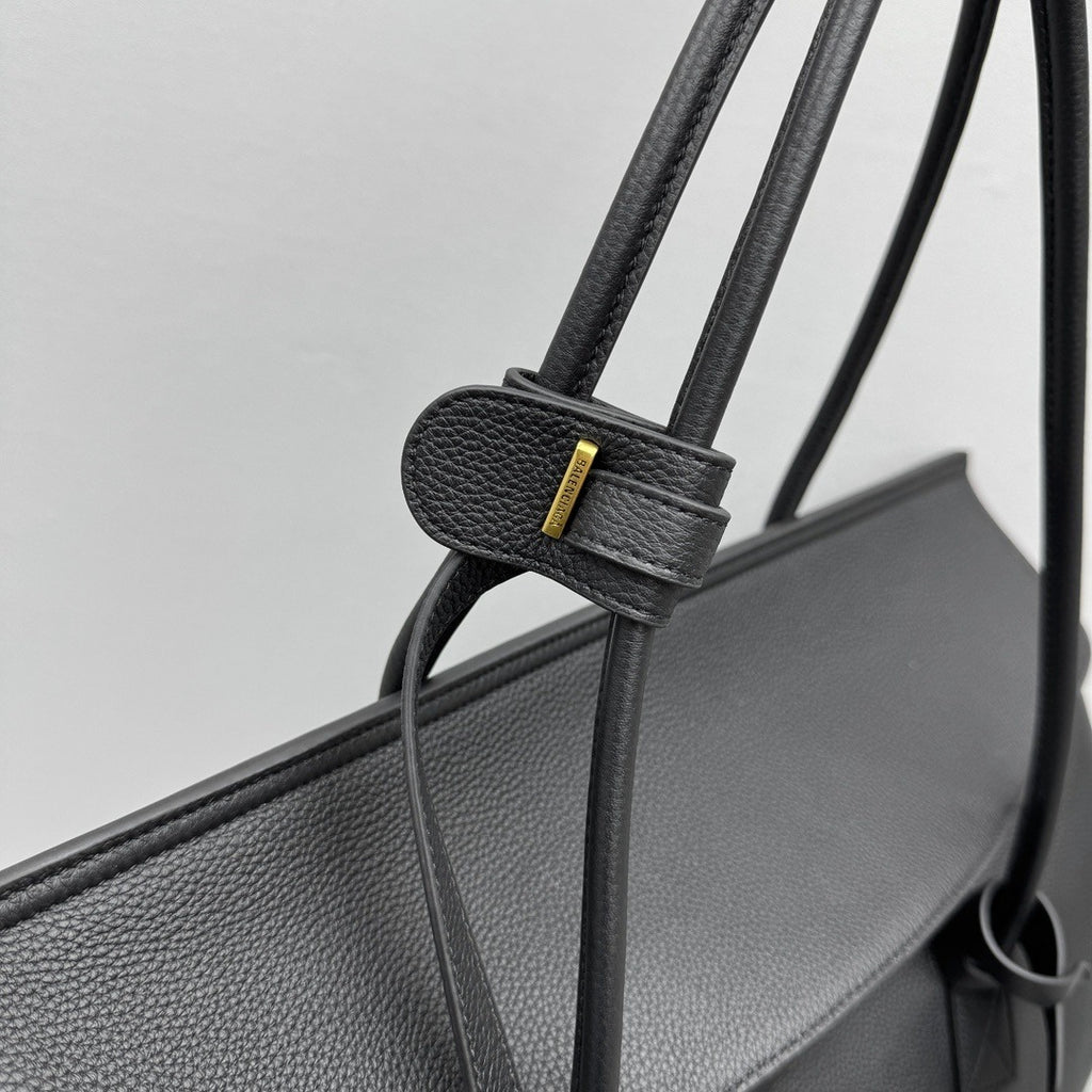 Balenciaga Carrie Carry All Handbag