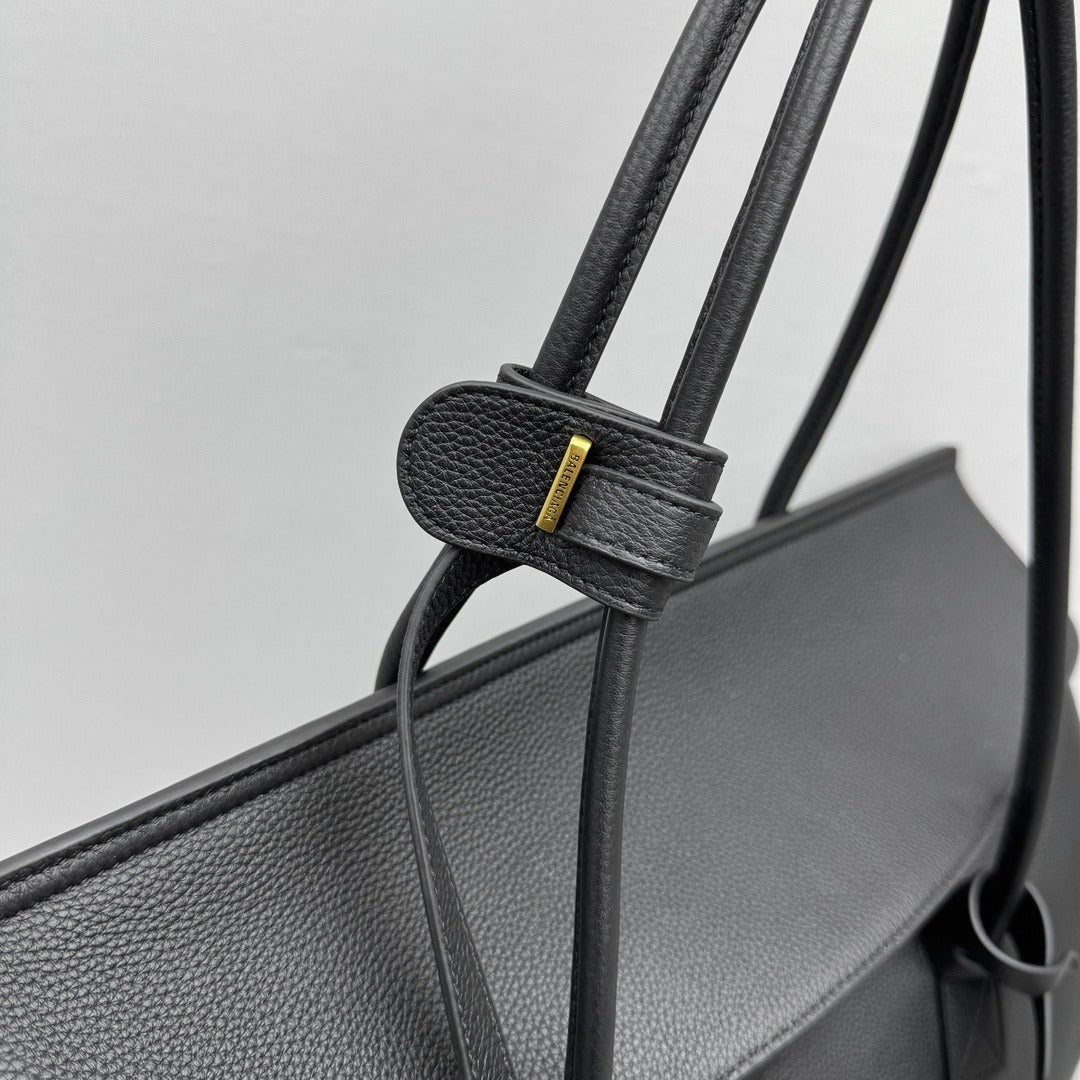 Balenciaga Carrie Carry All Handbag