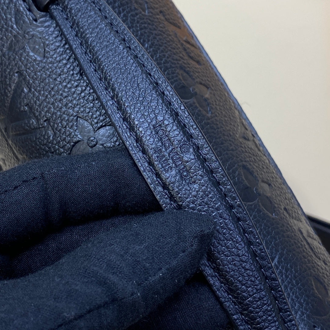 Louis Vuitton East West Métis Small
