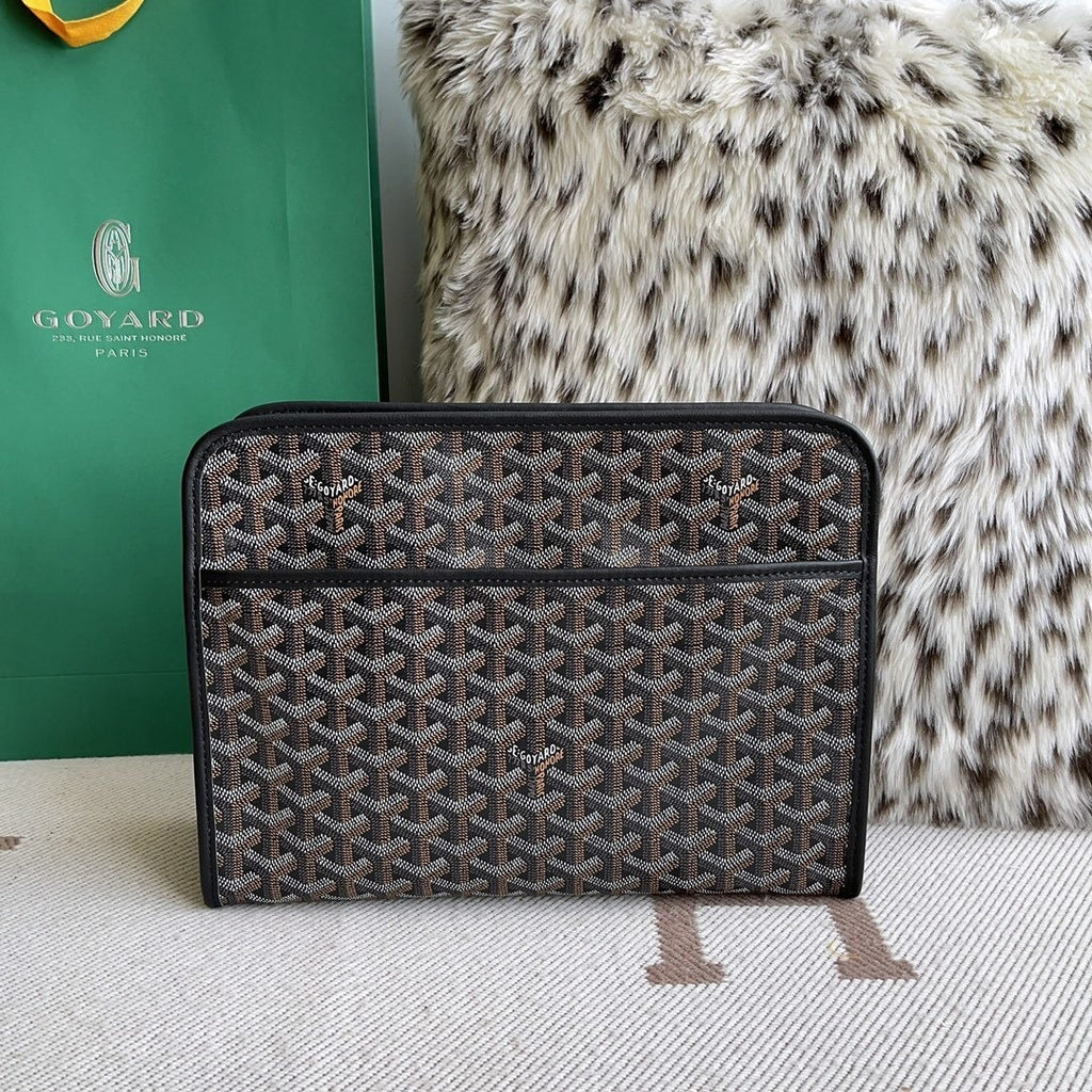 Goyard Clutch / Toiletry Pouch