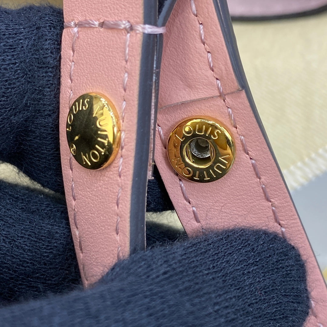Louis Vuitton NéoNoé Backpack