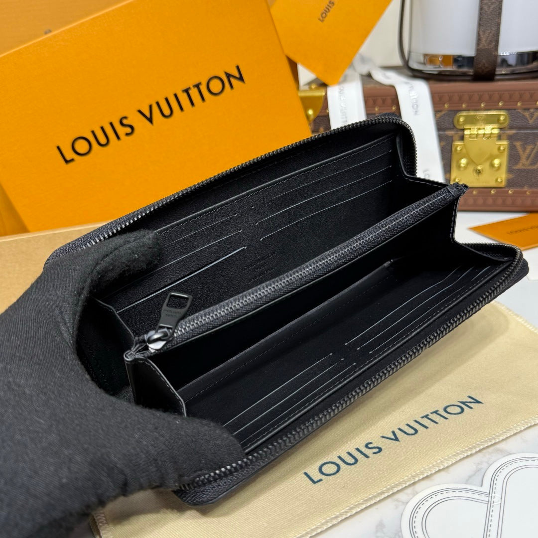Louis Vuitton Zippy Vertical Wallet
