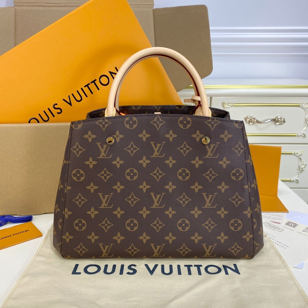Louis Vuitton Montaigne MM Handbag