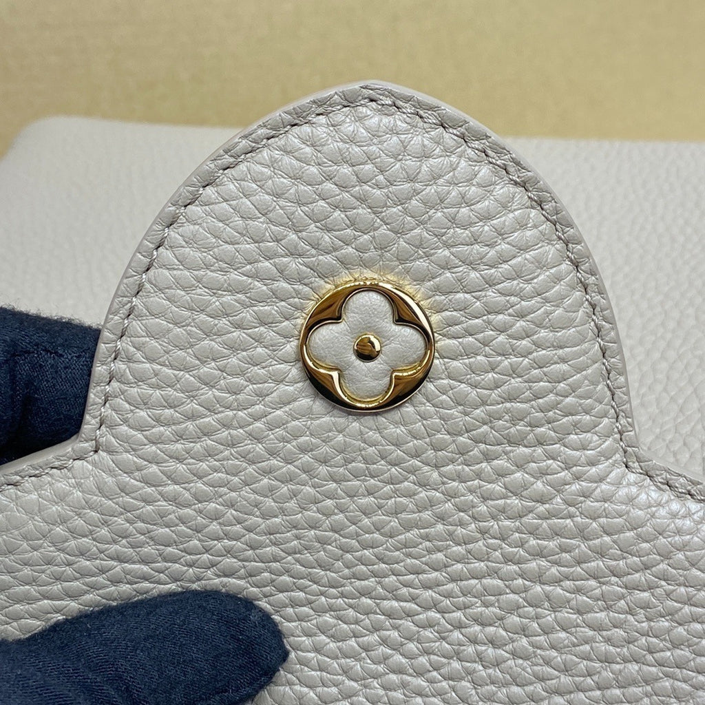 Louis Vuitton Capucines BB Handbag