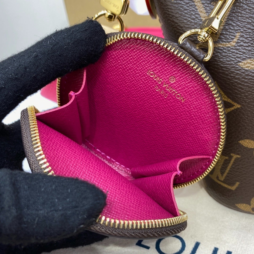 Louis Vuitton Neverfull BB Handbag