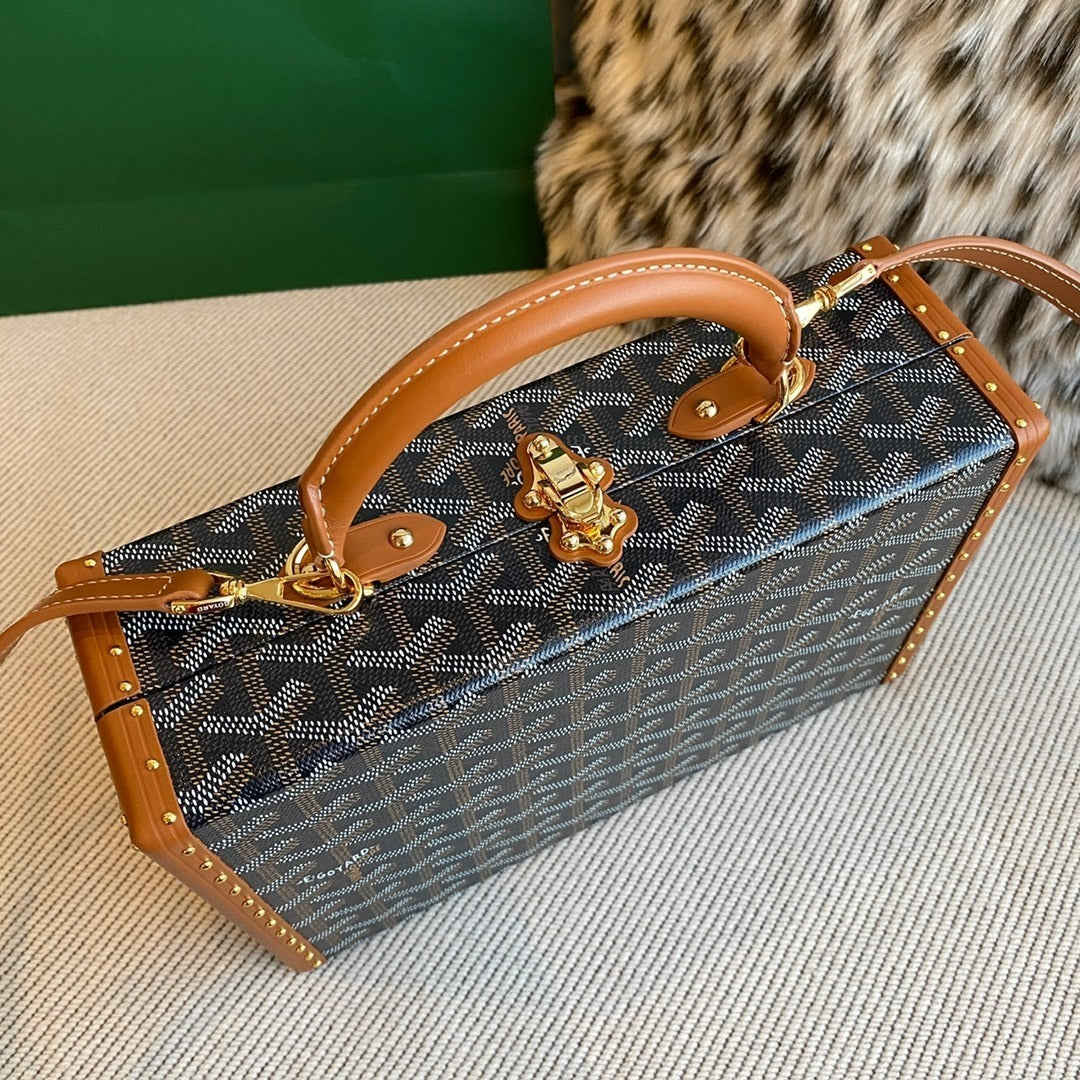 Goyard Grand Hôtel Box Bag