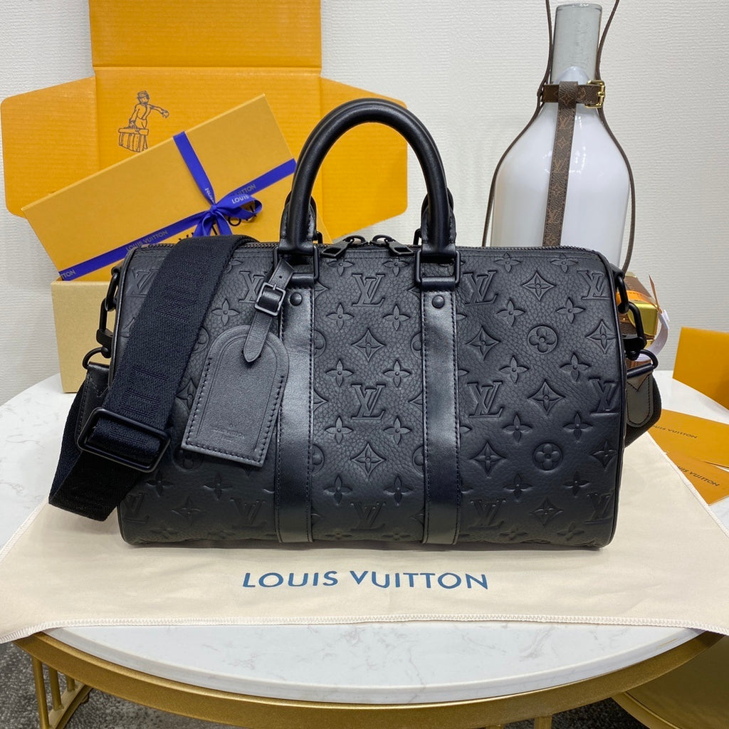 Louis Vuitton Keepall Bandoulière 35 Handbag