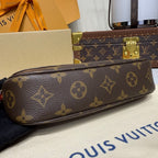 Louis Vuitton Wallet on Chain Ivy Handbag