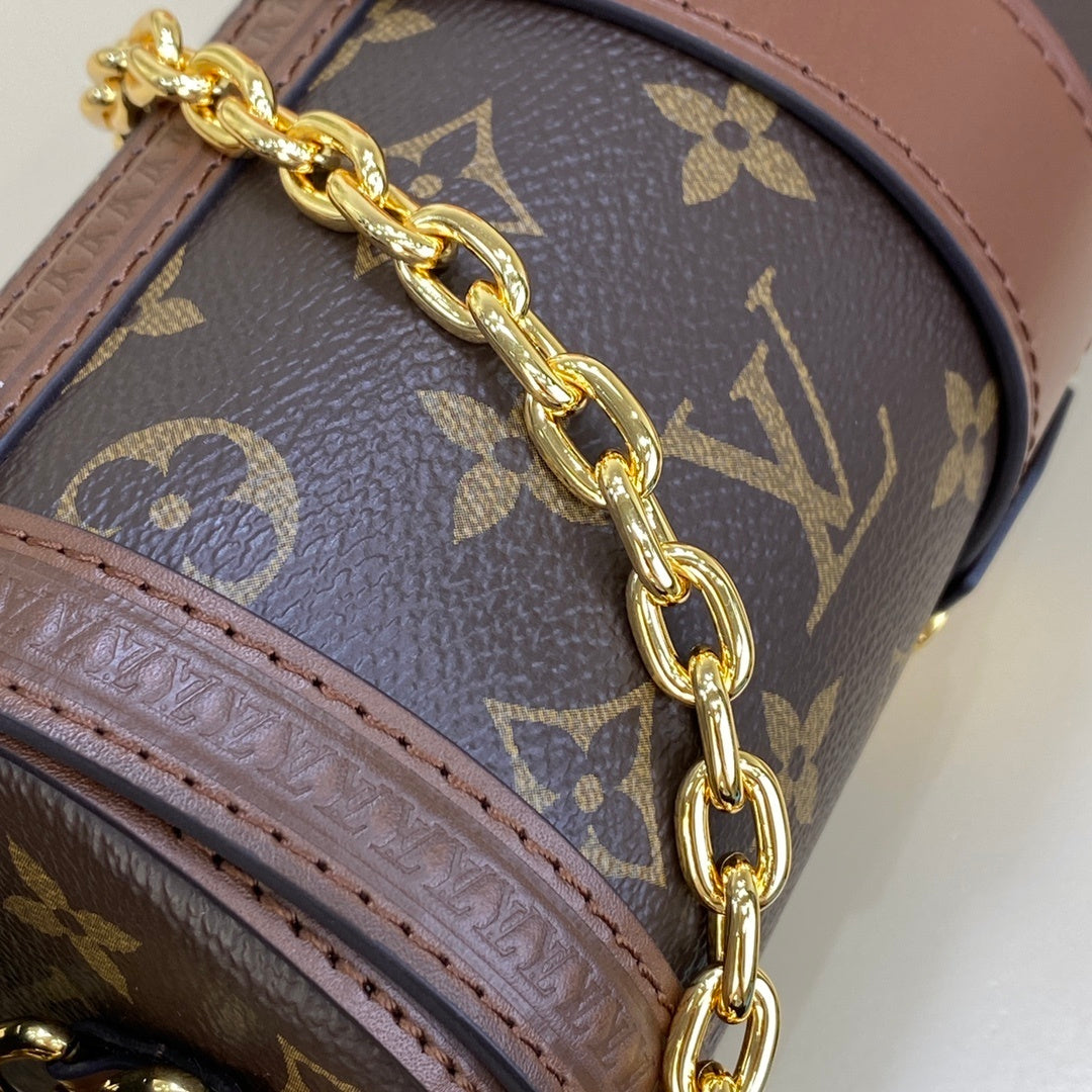 Louis Vuitton Papillon Trunk Handbag