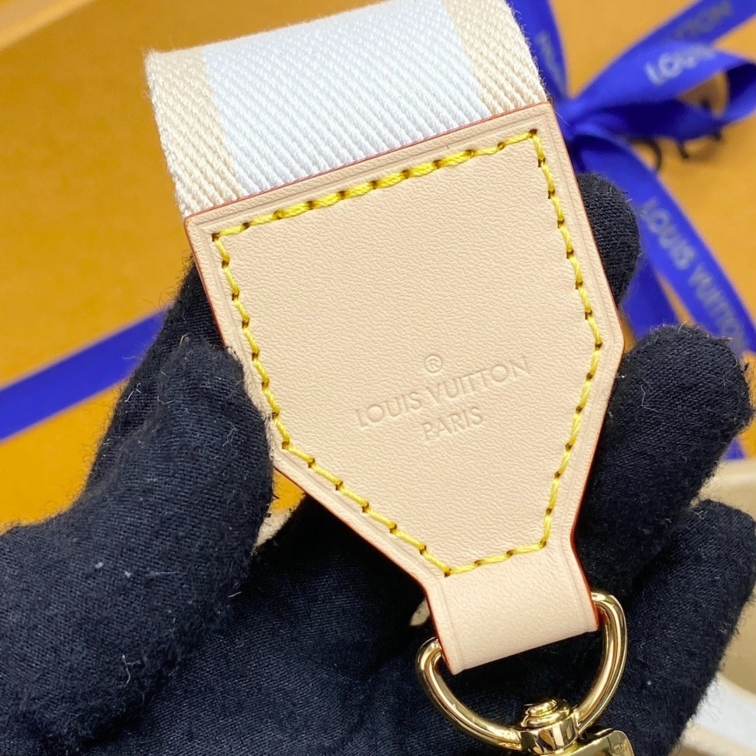 Louis Vuitton Vibe Handbag