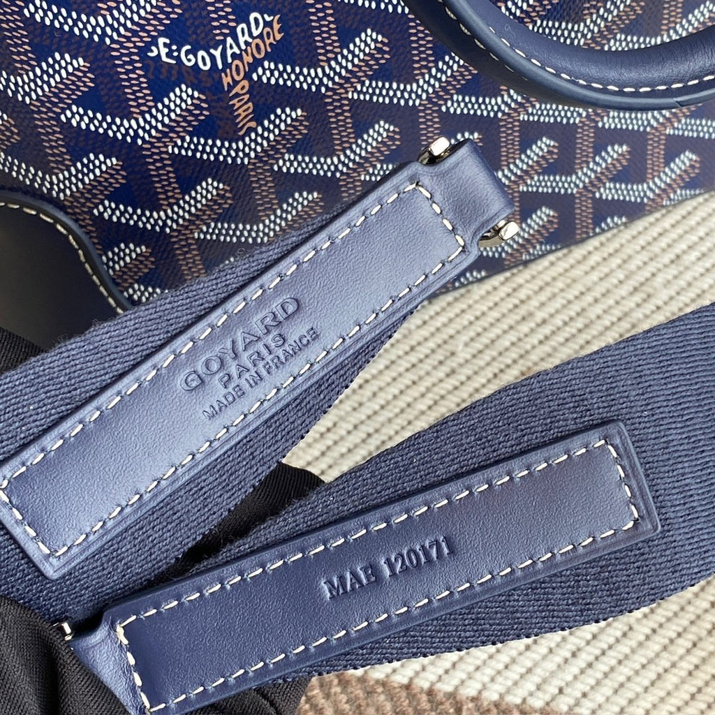 Goyard Vendome Shell Bag (Large)