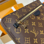 Louis Vuitton New Pouch