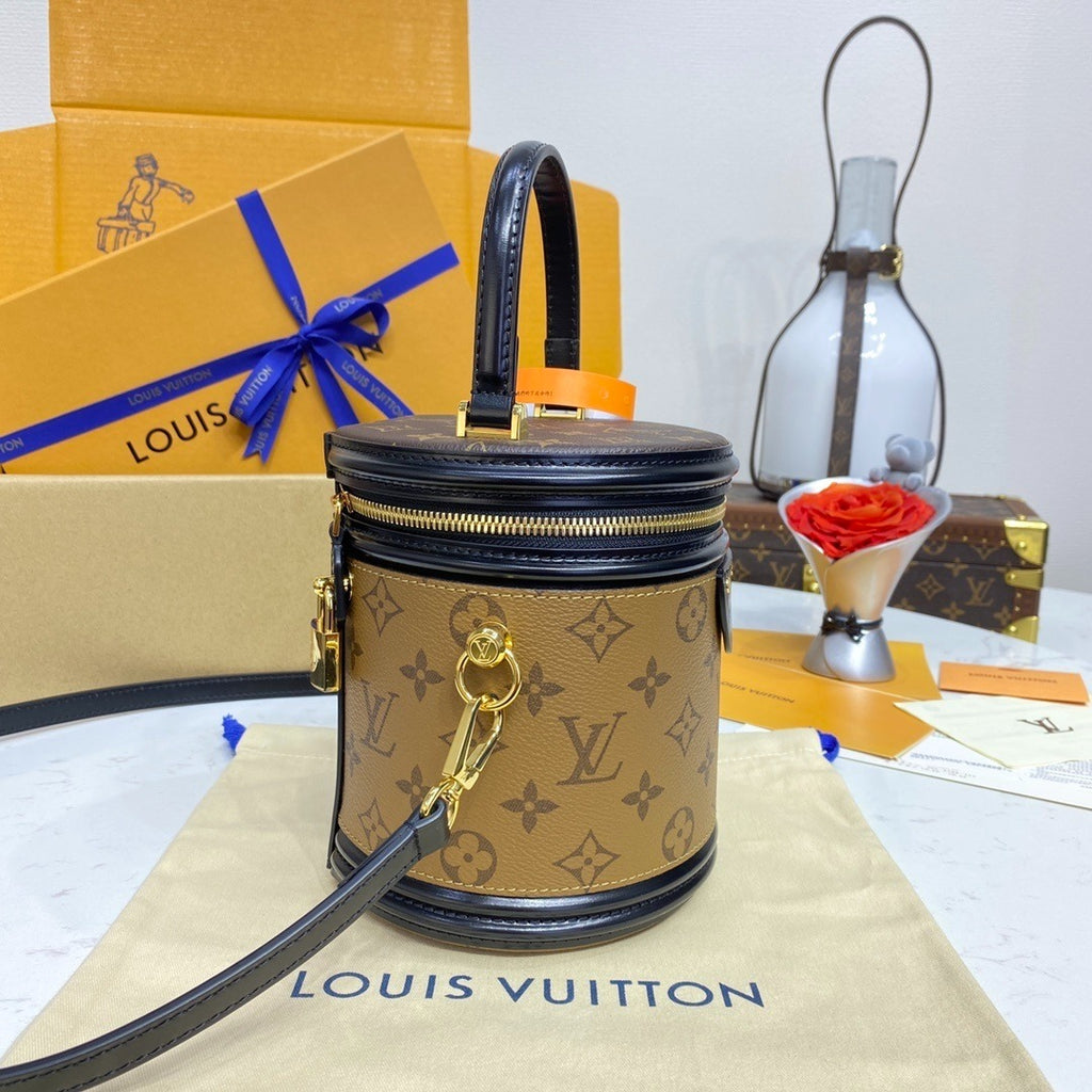 Louis Vuitton Lanity Bucket Bag