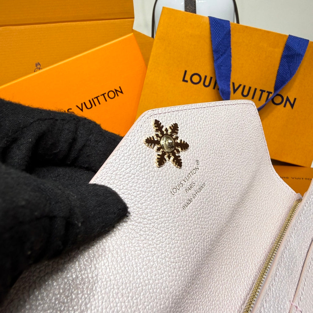 Louis Vuitton Sarah Wallet