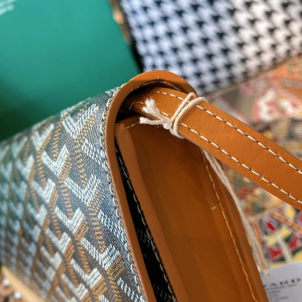 Goyard Monte-Carlo Crossbody / Clutch