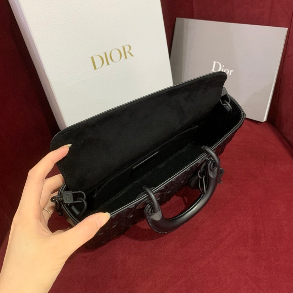 Christian Dior Lady Dior Diamond-Cut Cannage Leather Bag